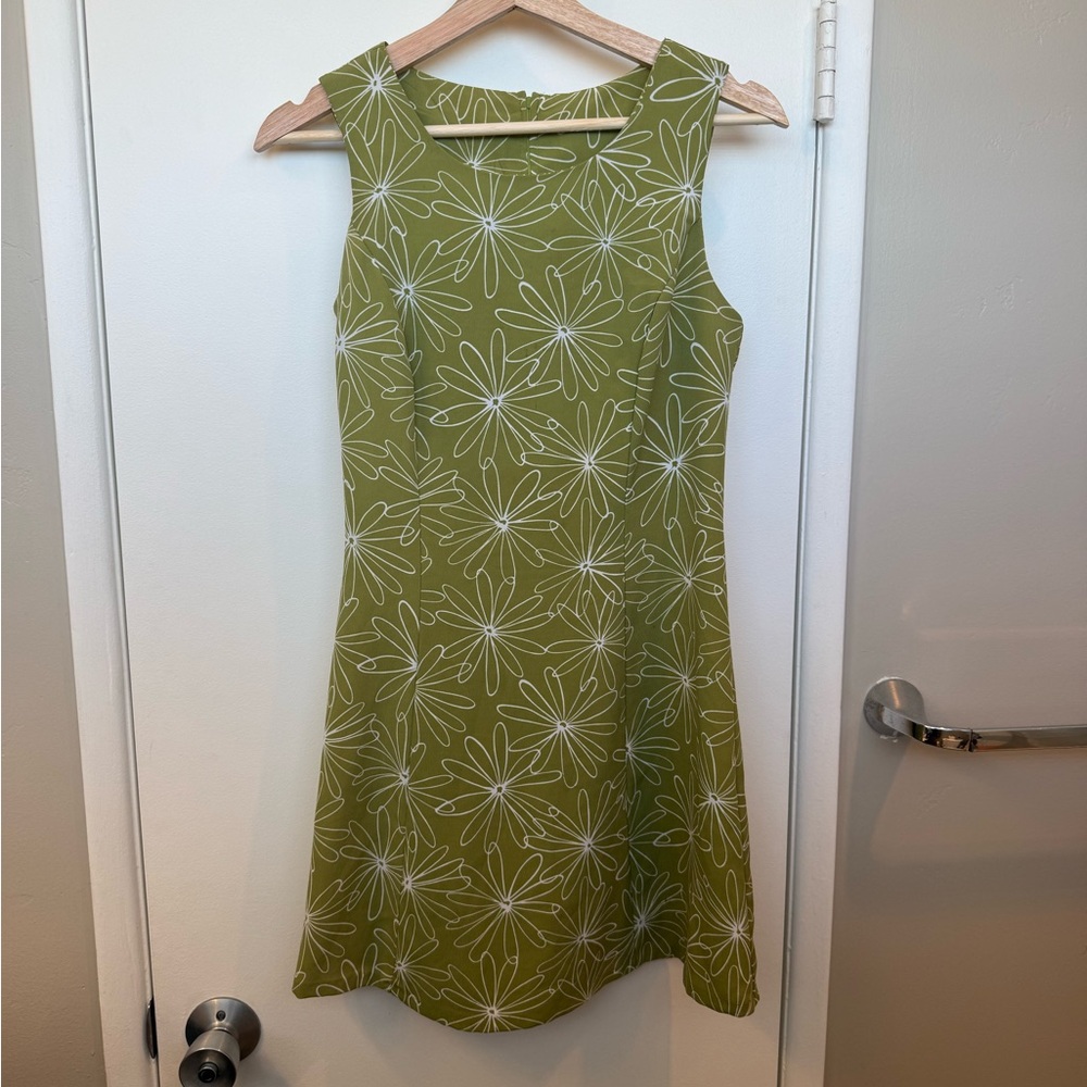 Vintage Green Floral Sleeveless Dress